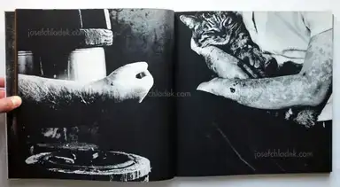 Sample page 26 for book "Tomatsu, Shomei – Shomei Tomatsu & Ken Domon - Hiroshima-Nagasaki Document 1961 (東松 照明, 土門拳)" Sample page 26 for book "Tomatsu, Shomei – Shomei Tomatsu & Ken Domon - Hiroshima-Nagasaki Document 1961 (東松 照明, 土門拳)"