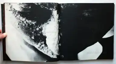 Sample page 24 for book "Tomatsu, Shomei – Shomei Tomatsu & Ken Domon - Hiroshima-Nagasaki Document 1961 (東松 照明, 土門拳)" Sample page 24 for book "Tomatsu, Shomei – Shomei Tomatsu & Ken Domon - Hiroshima-Nagasaki Document 1961 (東松 照明, 土門拳)"