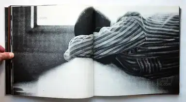 Sample page 21 for book "Tomatsu, Shomei – Shomei Tomatsu & Ken Domon - Hiroshima-Nagasaki Document 1961 (東松 照明, 土門拳)" Sample page 21 for book "Tomatsu, Shomei – Shomei Tomatsu & Ken Domon - Hiroshima-Nagasaki Document 1961 (東松 照明, 土門拳)"