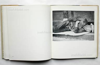 Sample page 21 for book  Walker Evans – American Photographs