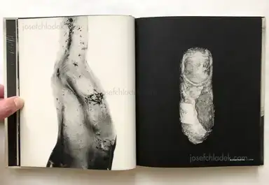 Sample page 15 for book "Tomatsu, Shomei – Shomei Tomatsu - 11:02 Nagasaki - 東松照明写真集 <11時02分> Nagasaki" Sample page 15 for book "Tomatsu, Shomei – Shomei Tomatsu - 11:02 Nagasaki - 東松照明写真集 <11時02分> Nagasaki"