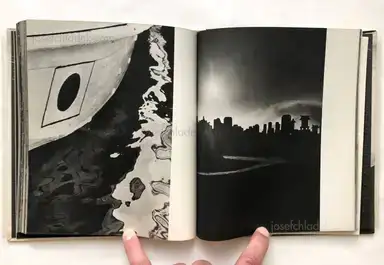 Sample page 4 for book "Tomatsu, Shomei – Shomei Tomatsu - 11:02 Nagasaki - 東松照明写真集 <11時02分> Nagasaki" Sample page 4 for book "Tomatsu, Shomei – Shomei Tomatsu - 11:02 Nagasaki - 東松照明写真集 <11時02分> Nagasaki"