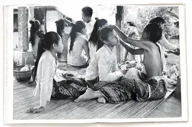 Sample page 7 for book "Cartier-Bresson, Henri – Henri Cartier-Bresson - The Decisive Moment" Sample page 7 for book "Cartier-Bresson, Henri – Henri Cartier-Bresson - The Decisive Moment"