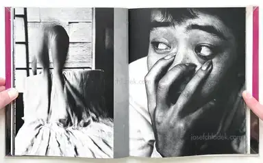 Sample page 21 for book "Fukase, Masahisa – Masahisa Fukase - Yugi (Homo Ludence) (深瀬 昌久 遊戯 映像の現代4)" Sample page 21 for book "Fukase, Masahisa – Masahisa Fukase - Yugi (Homo Ludence) (深瀬 昌久 遊戯 映像の現代4)"