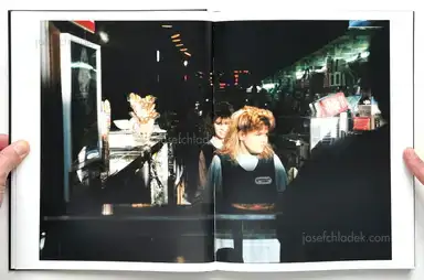 Sample page 11 for book "Galinsky, Michael – Michael Galinsky - Malls Across America" Sample page 11 for book "Galinsky, Michael – Michael Galinsky - Malls Across America"