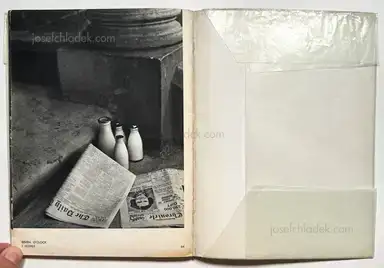Sample page 1 for book "Brandt, Bill – Bill Brandt - Londres de Nuit (A Night in London)" Sample page 1 for book "Brandt, Bill – Bill Brandt - Londres de Nuit (A Night in London)"