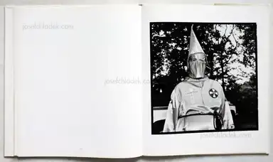 Sample page 4 for book "Lipper, Susan – Susan Lipper - Grapevine" Sample page 4 for book "Lipper, Susan – Susan Lipper - Grapevine"