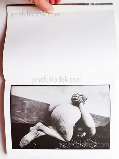 Sample page 12 for book "Moriyama, Daido – Daido Moriyama - Kagero (Dayfly, 森山大道 蜉蝣 かげろう) " Sample page 12 for book "Moriyama, Daido – Daido Moriyama - Kagero (Dayfly, 森山大道 蜉蝣 かげろう) "