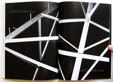 Sample page 4 for book "Blanch, Arnau – Arnau Blanch - Everybody needs Good Neighbours" Sample page 4 for book "Blanch, Arnau – Arnau Blanch - Everybody needs Good Neighbours"