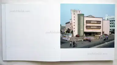 Sample page 19 for book "Haubitz, Sabine & Stefanie Zoche – Haubitz + Zoche - Hybrid Modernism - Movie Theatres in South India" Sample page 19 for book "Haubitz, Sabine & Stefanie Zoche – Haubitz + Zoche - Hybrid Modernism - Movie Theatres in South India"