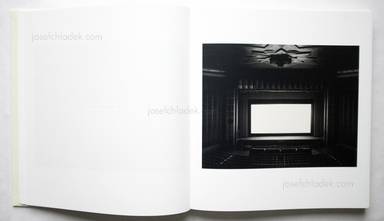 Sample page 21 for book "Sugimoto, Hiroshi – Hiroshi Sugimoto - Theaters " Sample page 21 for book "Sugimoto, Hiroshi – Hiroshi Sugimoto - Theaters "