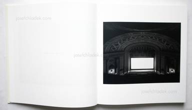Sample page 19 for book "Sugimoto, Hiroshi – Hiroshi Sugimoto - Theaters " Sample page 19 for book "Sugimoto, Hiroshi – Hiroshi Sugimoto - Theaters "