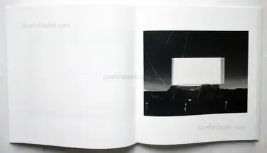 Sample page 6 for book "Sugimoto, Hiroshi – Hiroshi Sugimoto - Theaters " Sample page 6 for book "Sugimoto, Hiroshi – Hiroshi Sugimoto - Theaters "