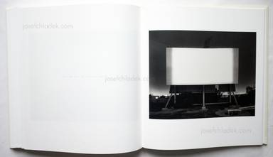 Sample page 3 for book "Sugimoto, Hiroshi – Hiroshi Sugimoto - Theaters " Sample page 3 for book "Sugimoto, Hiroshi – Hiroshi Sugimoto - Theaters "