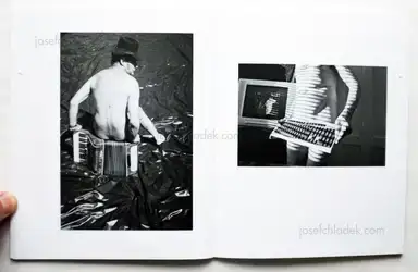 Sample page 7 for book "Vikšraitis, Rimaldas – Rimaldas Vikšraitis - Homo Vikšraitis" Sample page 7 for book "Vikšraitis, Rimaldas – Rimaldas Vikšraitis - Homo Vikšraitis"