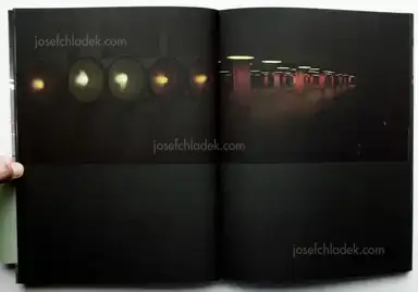 Sample page 15 for book "Bitesnich, Andreas – Andreas H. Bitesnich - Deeper Shades #05 Berlin" Sample page 15 for book "Bitesnich, Andreas – Andreas H. Bitesnich - Deeper Shades #05 Berlin"