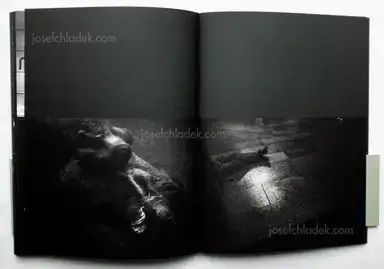 Sample page 2 for book "Bitesnich, Andreas – Andreas H. Bitesnich - Deeper Shades #05 Berlin" Sample page 2 for book "Bitesnich, Andreas – Andreas H. Bitesnich - Deeper Shades #05 Berlin"