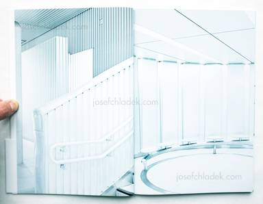 Sample page 1 for book  Ikuhisa Sawada – closed circuit (フォトグラファー 澤田 育久)