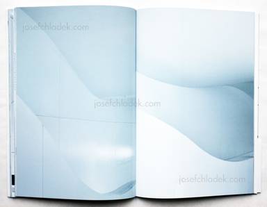 Sample page 12 for book  Ikuhisa Sawada – closed circuit (フォトグラファー 澤田 育久)