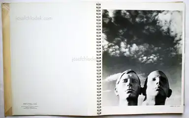 Sample page 16 for book "Arts et Métiers Graphiques – Arts et Métiers Graphiques - Photographie 1940" Sample page 16 for book "Arts et Métiers Graphiques – Arts et Métiers Graphiques - Photographie 1940"