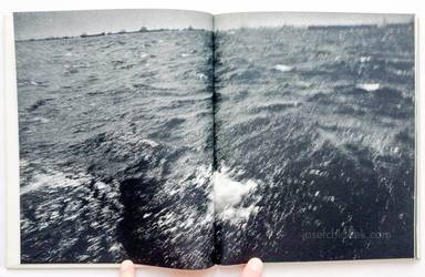 Sample page 23 for book  Tsuguhiro Arakawa &ndash; Shashinshu (新川次丕 写真集)