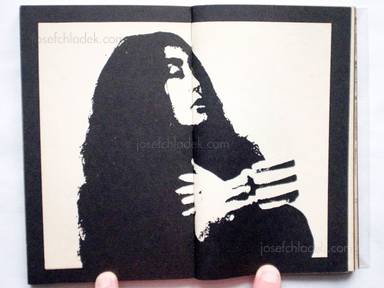 Sample page 10 for book  Terasaki (ed.) Hisahi – Lennon to Yoko (John Ono Lennon and Yoko Ono Lennon) (レノンとヨーコ -ビートルズの異端のカップル) 