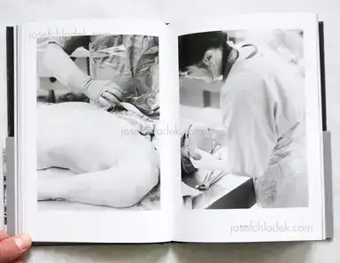 Sample page 6 for book "Budenz, Patrik – Patrik Budenz - Quæstiones medico-legales: Hinter den Kulissen der Rechtsmedizin" Sample page 6 for book "Budenz, Patrik – Patrik Budenz - Quæstiones medico-legales: Hinter den Kulissen der Rechtsmedizin"