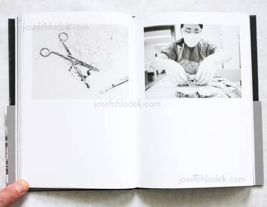 Sample page 5 for book "Budenz, Patrik – Patrik Budenz - Quæstiones medico-legales: Hinter den Kulissen der Rechtsmedizin" Sample page 5 for book "Budenz, Patrik – Patrik Budenz - Quæstiones medico-legales: Hinter den Kulissen der Rechtsmedizin"