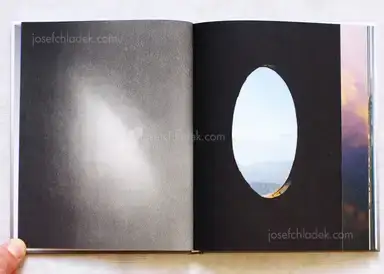 Sample page 7 for book "Gonzalez, Andres – Andres Gonzalez - Some(w)here" Sample page 7 for book "Gonzalez, Andres – Andres Gonzalez - Some(w)here"