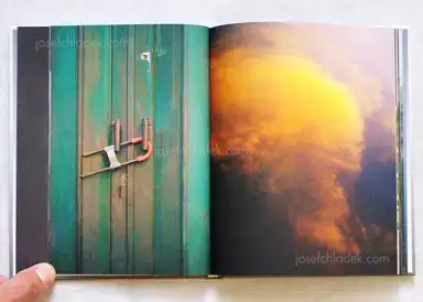 Sample page 5 for book "Gonzalez, Andres – Andres Gonzalez - Some(w)here" Sample page 5 for book "Gonzalez, Andres – Andres Gonzalez - Some(w)here"