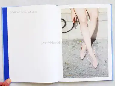 Sample page 7 for book "Sassen, Viviane – Viviane Sassen - Roxane" Sample page 7 for book "Sassen, Viviane – Viviane Sassen - Roxane"