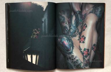 Sample page 5 for book "Bitesnich, Andreas – Andreas H. Bitesnich - Momentum" Sample page 5 for book "Bitesnich, Andreas – Andreas H. Bitesnich - Momentum"