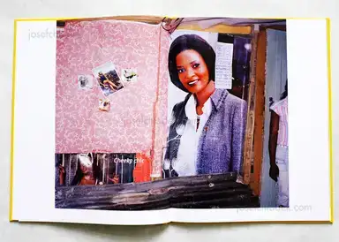 Sample page 3 for book "Sassen, Viviane – Viviane Sassen - Die Son Sien Alles" Sample page 3 for book "Sassen, Viviane – Viviane Sassen - Die Son Sien Alles"