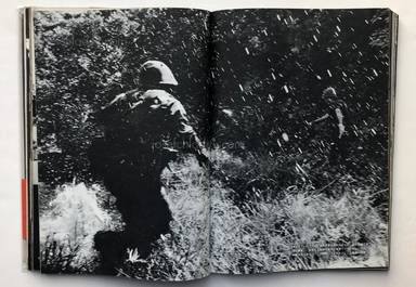 Sample page 6 for book Tatsuo Kurihara – Okinawa 1961 - 1970 Photoreportage - 写真報告オキナワ 1961 - 1970 栗原　達男