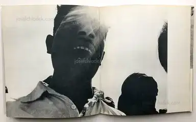 Sample page 10 for book "Hirokazu, Ishida – Ishida Hirokazu - Baramon to Janta : Indo / Brahman and the People : India - バラモンとジャンタ―インド 石田紘一写真集" Sample page 10 for book "Hirokazu, Ishida – Ishida Hirokazu - Baramon to Janta : Indo / Brahman and the People : India - バラモンとジャンタ―インド 石田紘一写真集"