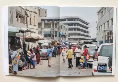 Sample page 12 for book "Neumann, Tobias – Tobias Neumann - Deux Sœurs / Zwei Schwestern" Sample page 12 for book "Neumann, Tobias – Tobias Neumann - Deux Sœurs / Zwei Schwestern"