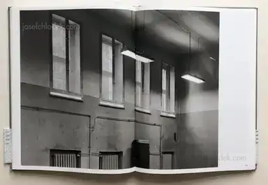 Sample page 3 for book "Pindor, Błażej – Błażej Pindor - Warszawa Gutta / Romuald Guttʼs Warsaw" Sample page 3 for book "Pindor, Błażej – Błażej Pindor - Warszawa Gutta / Romuald Guttʼs Warsaw"