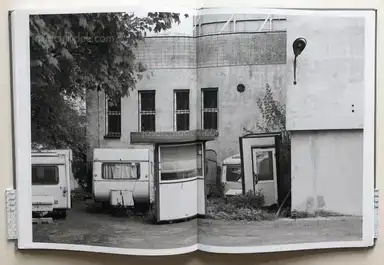 Sample page 1 for book "Pindor, Błażej – Błażej Pindor - Warszawa Gutta / Romuald Guttʼs Warsaw" Sample page 1 for book "Pindor, Błażej – Błażej Pindor - Warszawa Gutta / Romuald Guttʼs Warsaw"