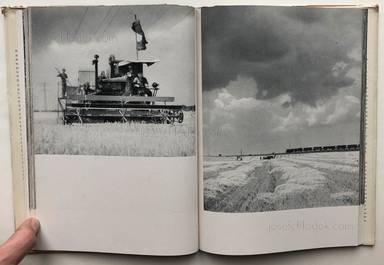 Sample page 11 for book "Rimkus, Edith – Edith Rimkus - Erntesommer. Mit der Kamera auf einem Volksgut." Sample page 11 for book "Rimkus, Edith – Edith Rimkus - Erntesommer. Mit der Kamera auf einem Volksgut."