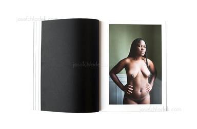 Sample page 6 for book "Emilie Hallard – Emilie Hallard - Les corps incorruptibles" Sample page 6 for book "Emilie Hallard – Emilie Hallard - Les corps incorruptibles"