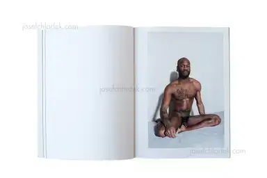 Sample page 1 for book "Emilie Hallard – Emilie Hallard - Les corps incorruptibles" Sample page 1 for book "Emilie Hallard – Emilie Hallard - Les corps incorruptibles"