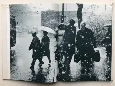 Sample page 13 for book "Seifert, Jaroslav and Oldřich Rakovec – Jaroslav Seifert, Oldřich Rakovec - Co všechno zavál sníh" Sample page 13 for book "Seifert, Jaroslav and Oldřich Rakovec – Jaroslav Seifert, Oldřich Rakovec - Co všechno zavál sníh"