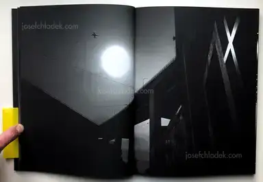 Sample page 17 for book "Bitesnich, Andreas – Andreas H. Bitesnich - Deeper Shades #06 Lisboa" Sample page 17 for book "Bitesnich, Andreas – Andreas H. Bitesnich - Deeper Shades #06 Lisboa"