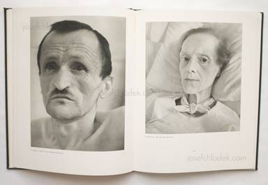 Sample page 11 for book "Killian, Hans – Hans Killian - Facies Dolorosa. Das schmerzreiche Antlitz" Sample page 11 for book "Killian, Hans – Hans Killian - Facies Dolorosa. Das schmerzreiche Antlitz"