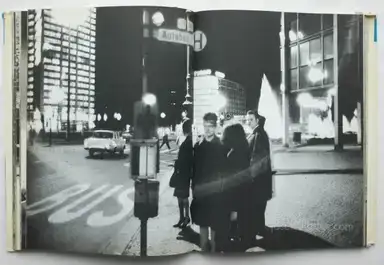 Sample page 6 for book "Larsson, Bernard – Bernard Larsson - Die ganze Stadt Berlin. Politische Fotos" Sample page 6 for book "Larsson, Bernard – Bernard Larsson - Die ganze Stadt Berlin. Politische Fotos"