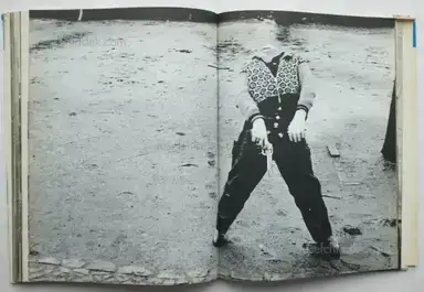 Sample page 3 for book "Larsson, Bernard – Bernard Larsson - Die ganze Stadt Berlin. Politische Fotos" Sample page 3 for book "Larsson, Bernard – Bernard Larsson - Die ganze Stadt Berlin. Politische Fotos"