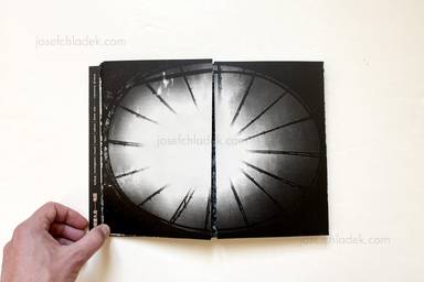 Sample page 24 for book "Kawada, Kikuji – Kikuji Kawada - The Map – Chizu, 川田喜久治 地図" Sample page 24 for book "Kawada, Kikuji – Kikuji Kawada - The Map – Chizu, 川田喜久治 地図"