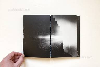 Sample page 4 for book "Kawada, Kikuji – Kikuji Kawada - The Map – Chizu, 川田喜久治 地図" Sample page 4 for book "Kawada, Kikuji – Kikuji Kawada - The Map – Chizu, 川田喜久治 地図"