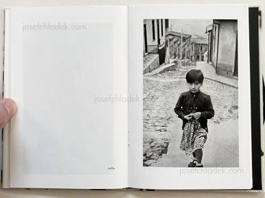 Sample page 8 for book "Larrain, Sergio – Sergio Larrain - El rectangulo en la mano" Sample page 8 for book "Larrain, Sergio – Sergio Larrain - El rectangulo en la mano"