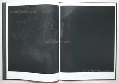 Sample page 9 for book "Gossage, John – John Gossage - Stadt des Schwarz" Sample page 9 for book "Gossage, John – John Gossage - Stadt des Schwarz"